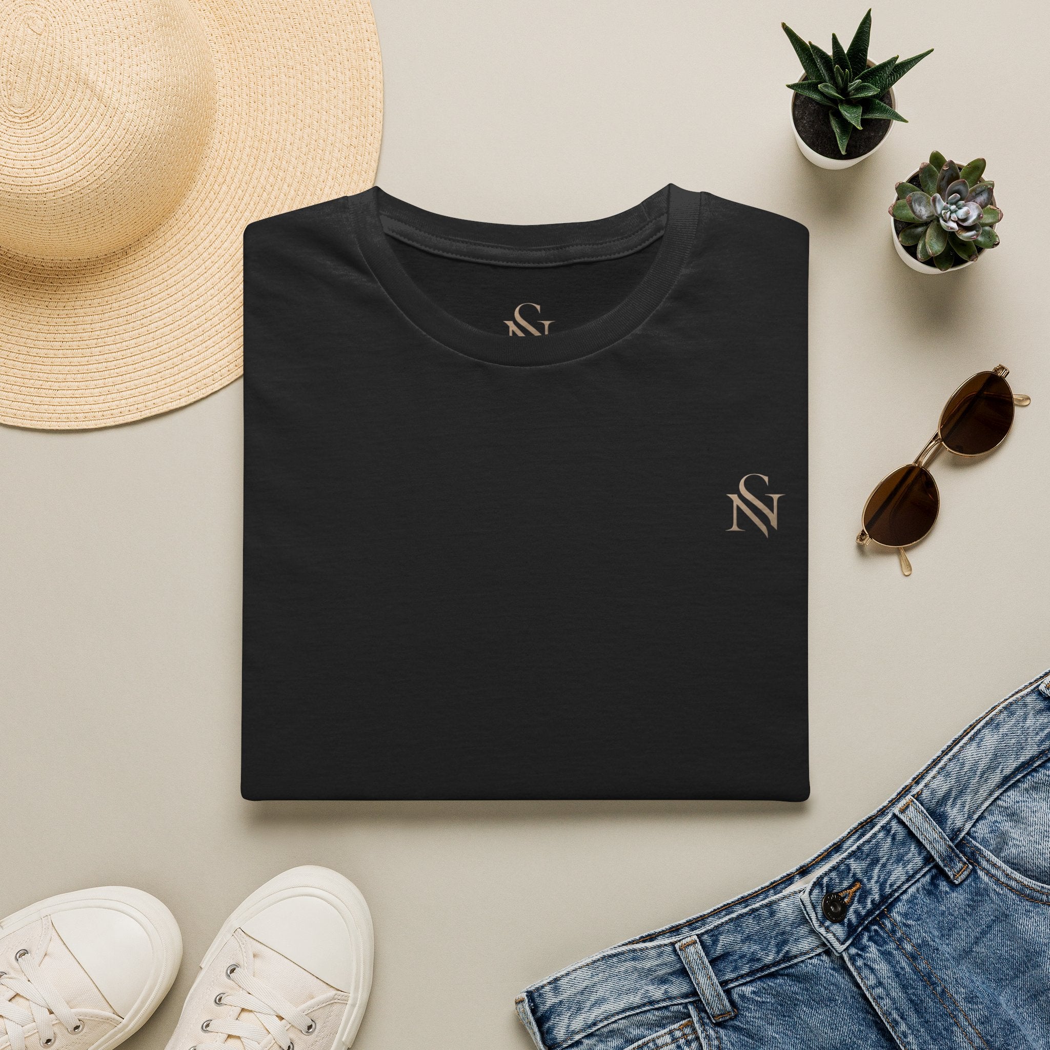 Simple.Premium.Memorable