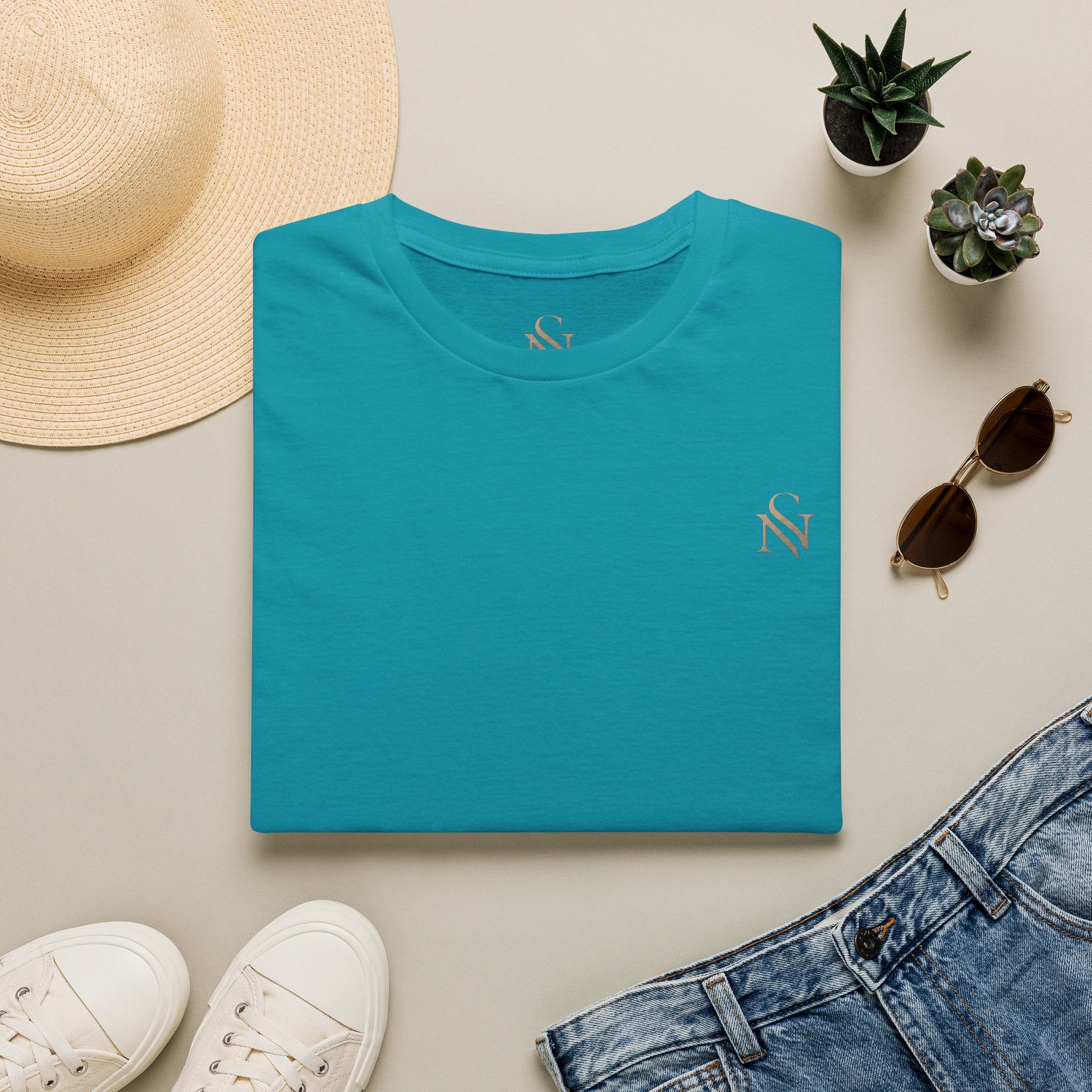 Simple.Premium.Memorable