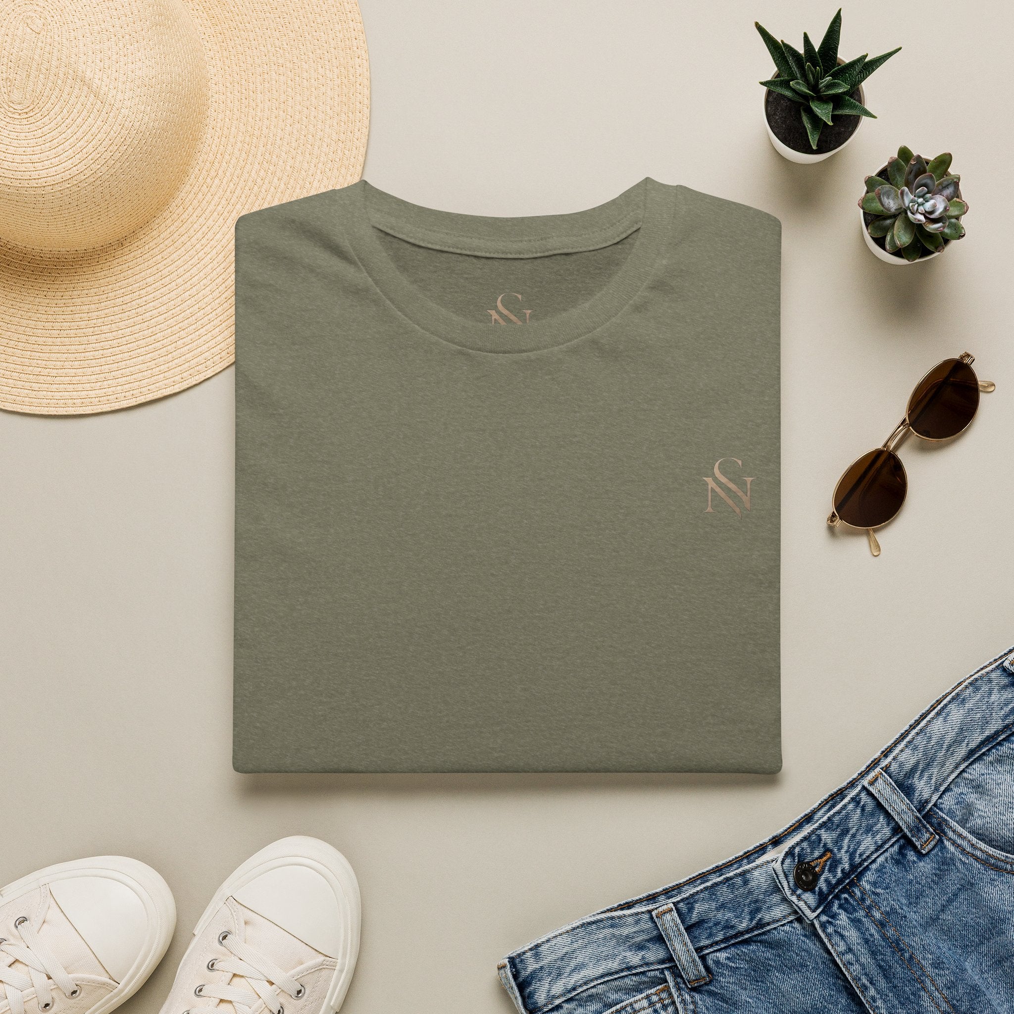 Simple.Premium.Memorable