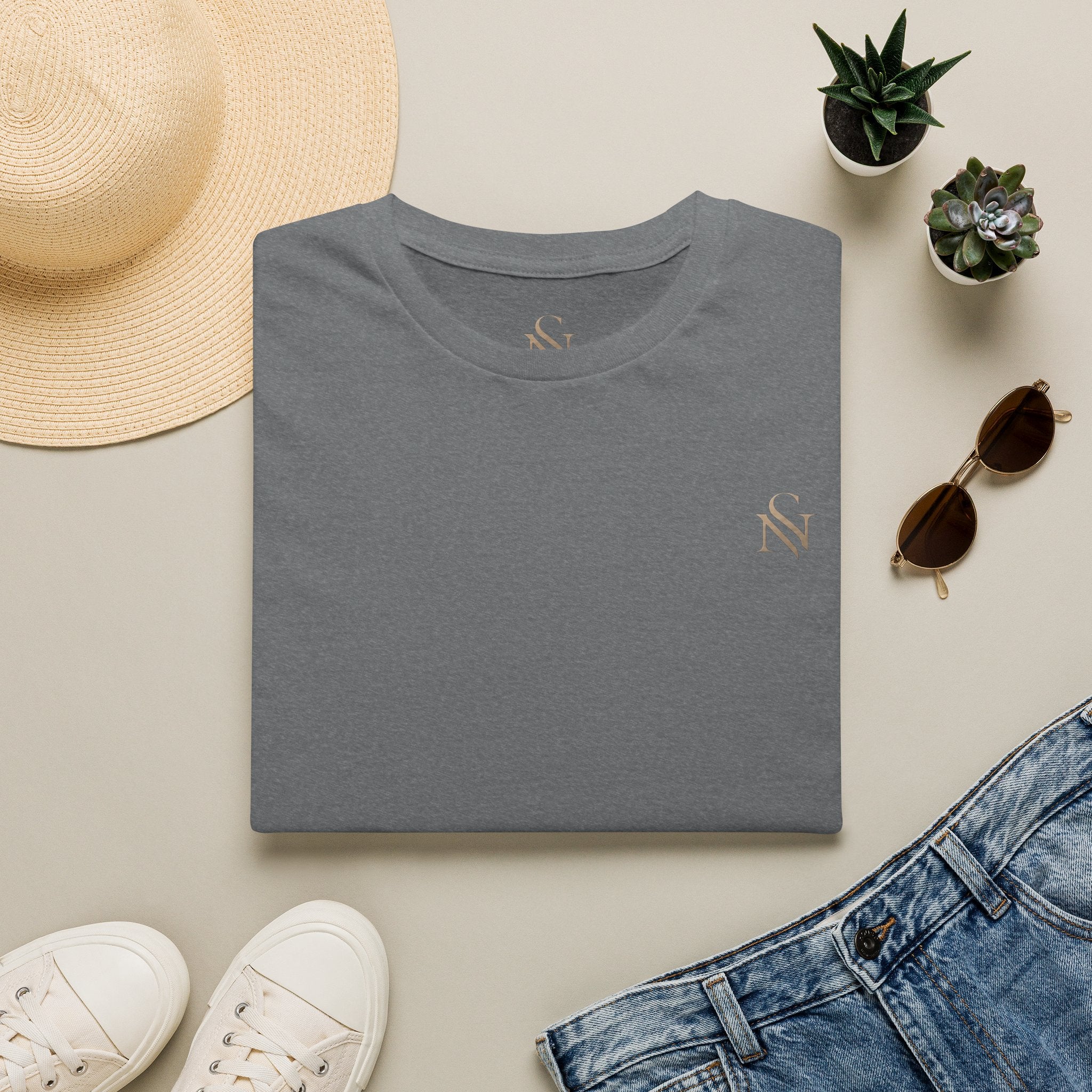 Simple.Premium.Memorable