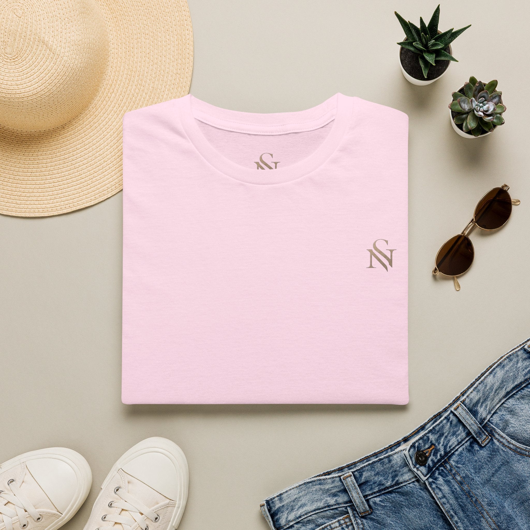 Simple.Premium.Memorable